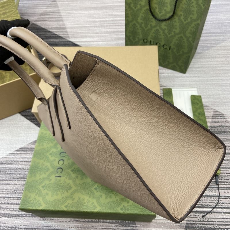Gvc*1 tote bags